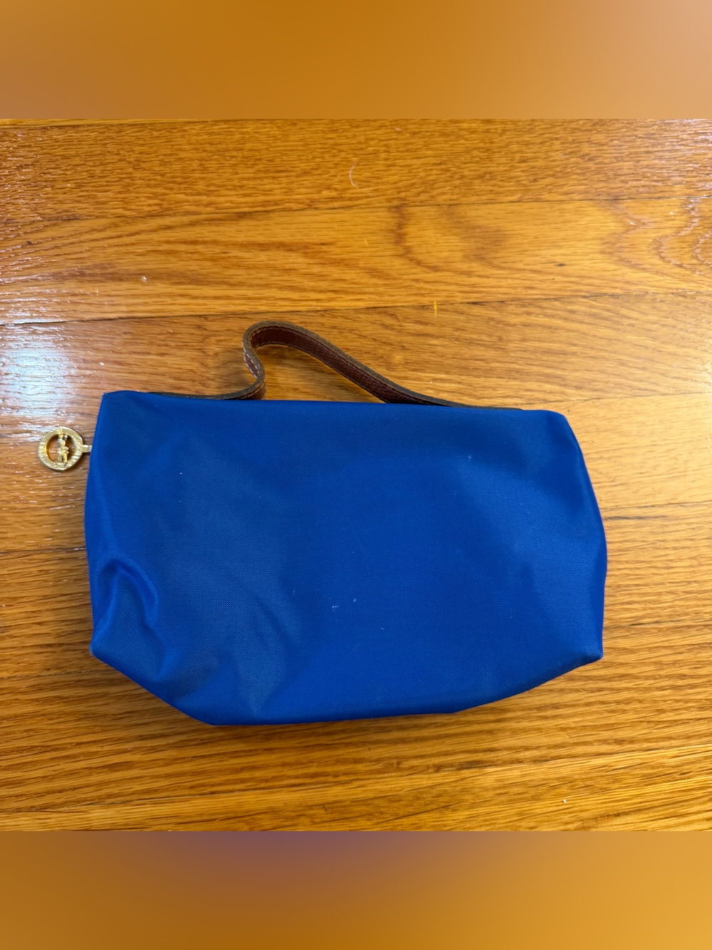 Longchamp Le Pliage Cosmetic Pouch in Blue with Brown Leather Handle - Picture 4 of 4